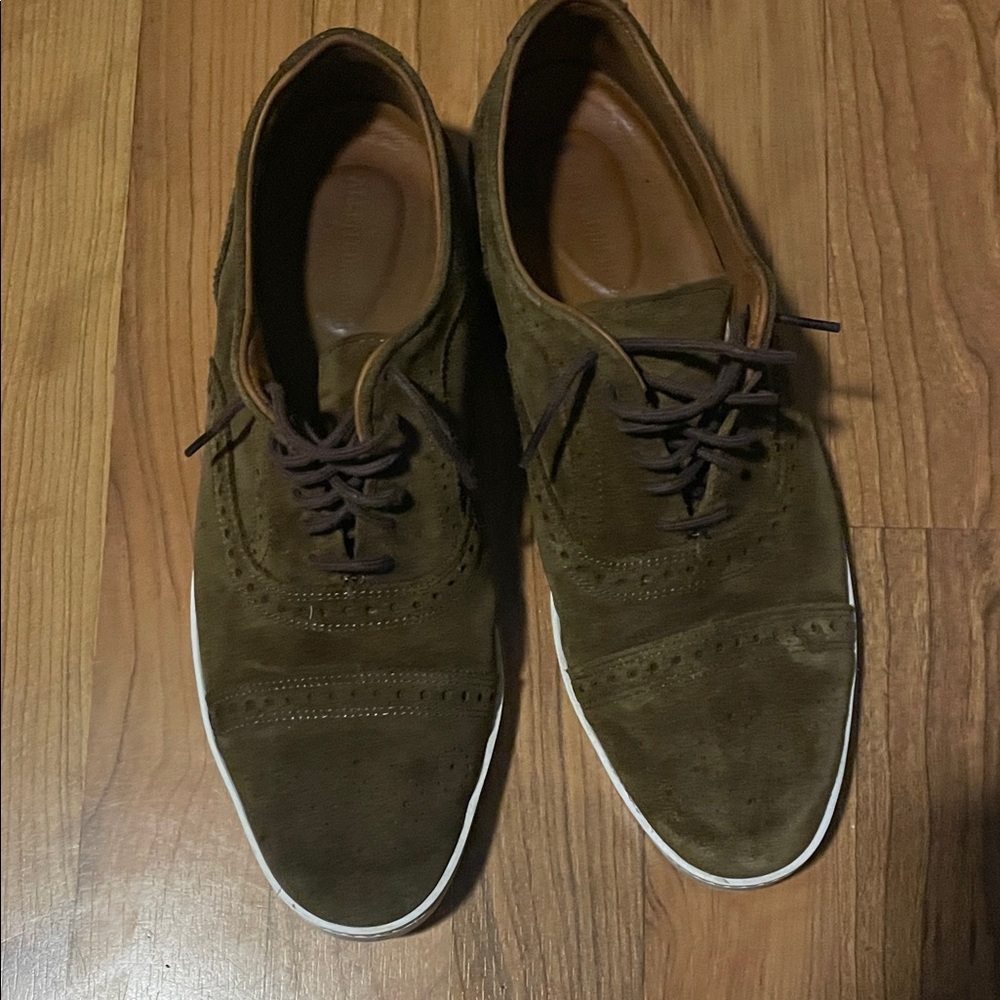 Allen Edmonds Men's Strand Cap Toe Olive Suede Oxford Sneaker Size 8